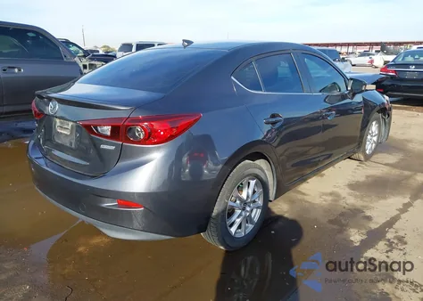 2015 Mazda Mazda3 I Touring z USA, uszkodzony, nr VIN JM1BM1V78F1223611